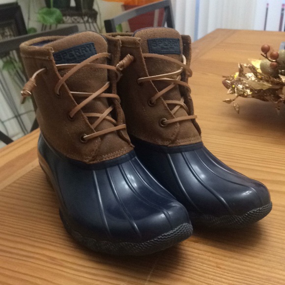 sperry sweetwater duck boots black